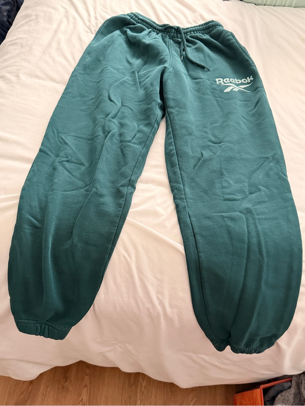 Reebok Women’s Green Fleece Jogger Sweatpants